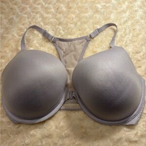 Victoria's Secret Light Gray Underwire Bra